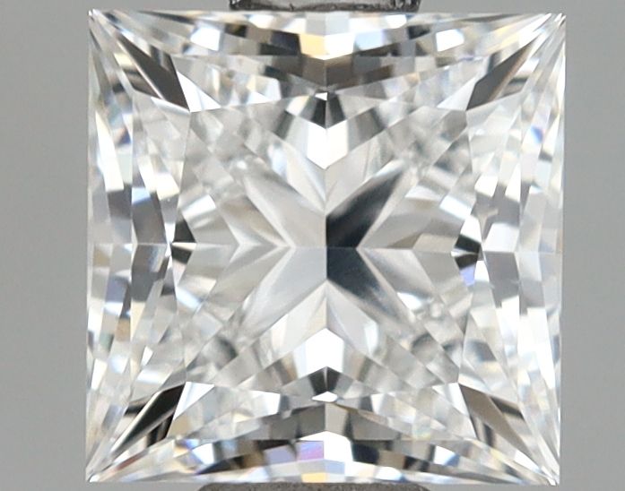 1.04 ct lab-grown Princess Diamond
