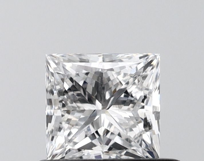 0.6 ct lab-grown Princess Diamond