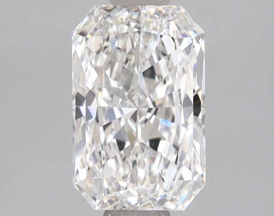 1.65 ct Radiant diamond