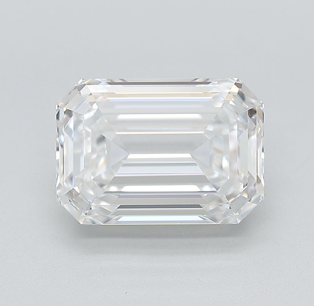 3.20 ct. emerald Lab Grown Diamond front image