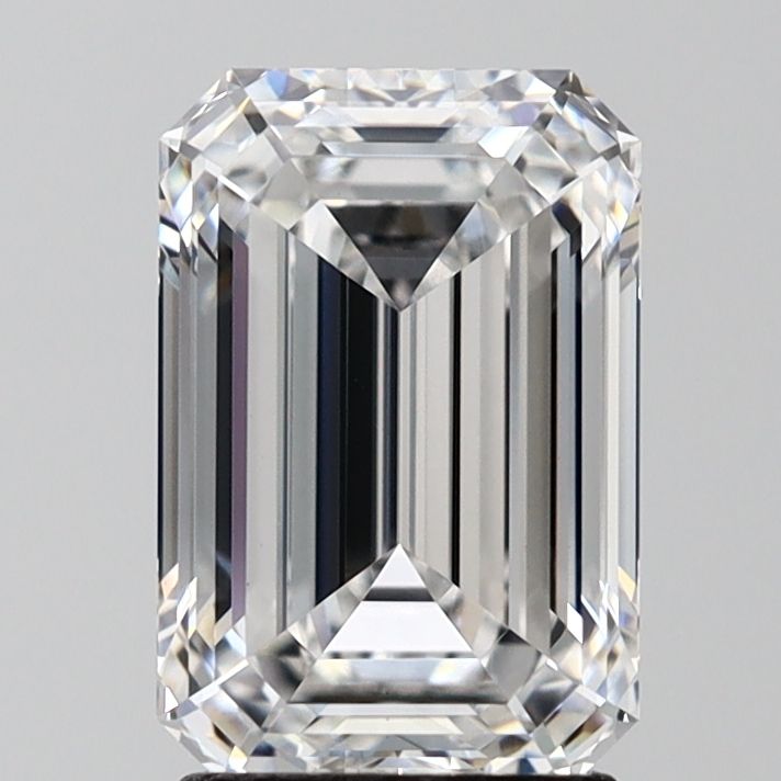 2.58 ct. emerald Lab Grown Diamond front image