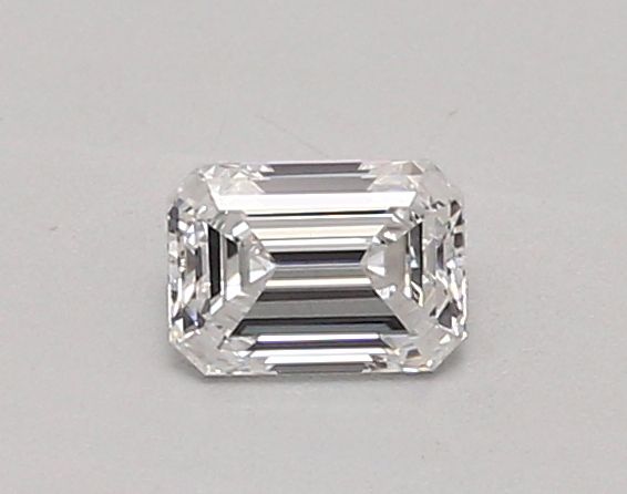 0.48 ct lab-grown Emerald Diamond