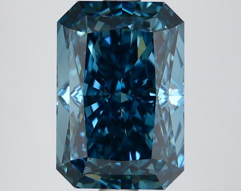 3.05 ct. radiant Lab Grown Diamond front image