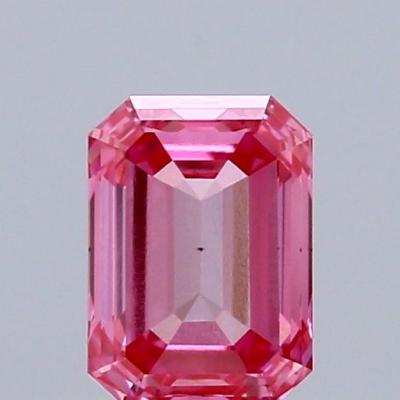 0.60 ct Emerald diamond