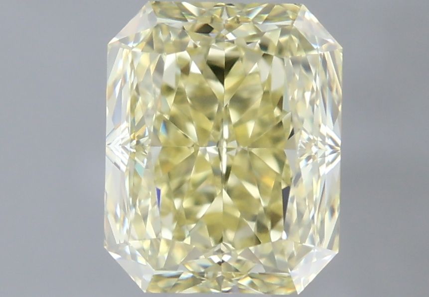 0.75 ct Radiant diamond