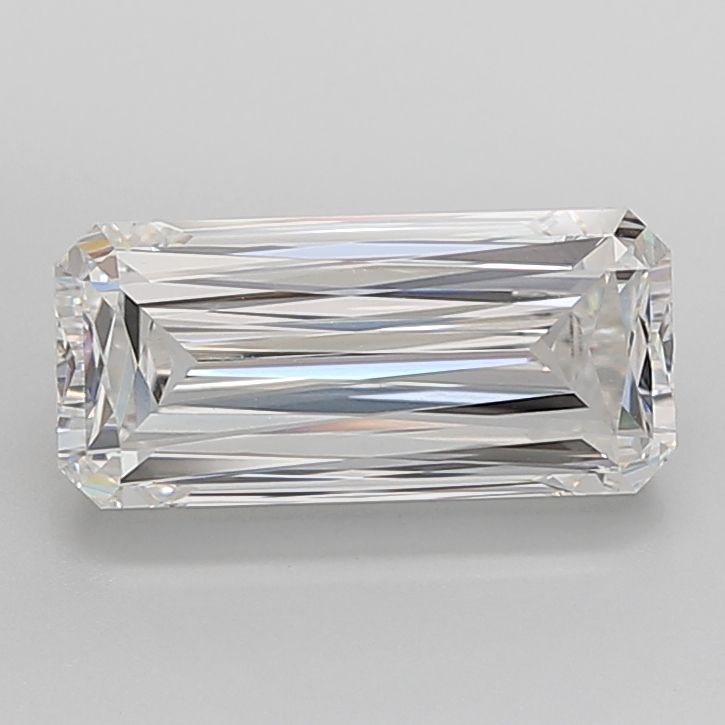5.55 ct. radiant Lab Grown Diamond front image