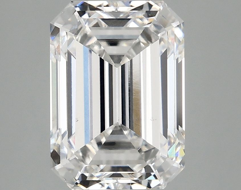 3.13 ct Emerald diamond