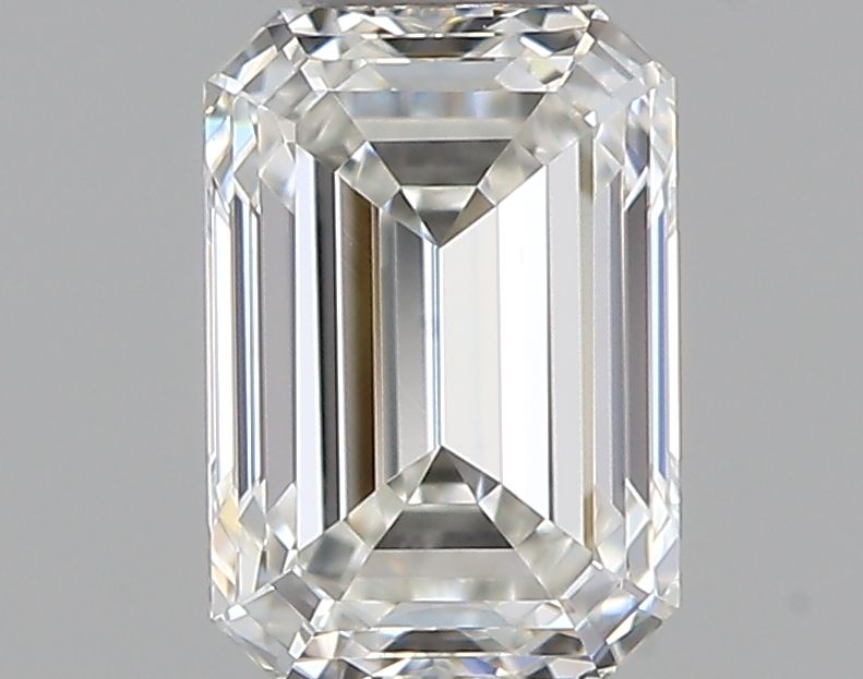 0.40 ct Emerald diamond