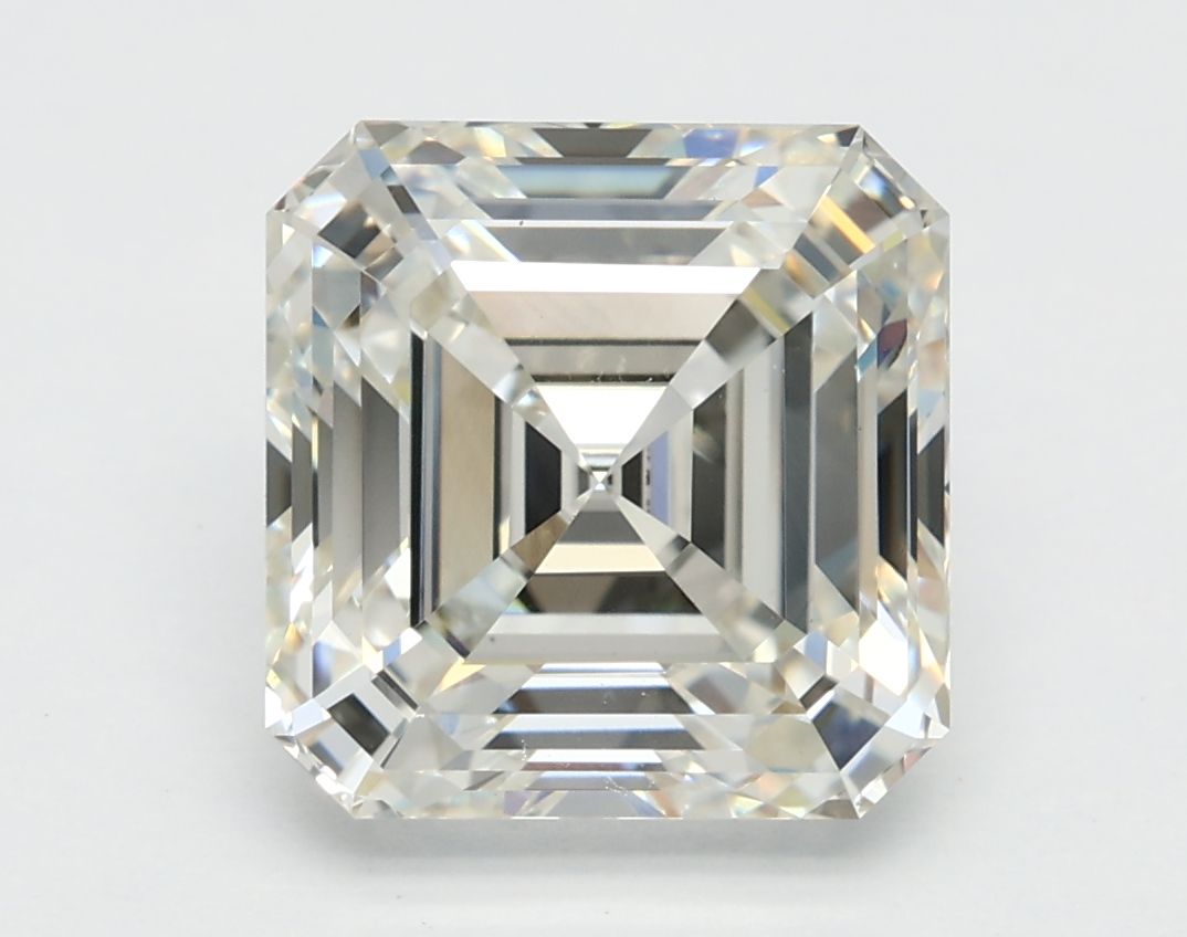 3.01 ct Square Emerald diamond
