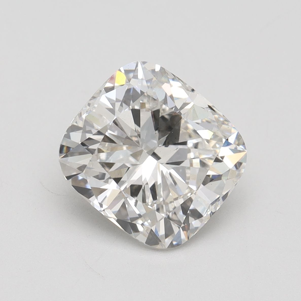 3.01 ct Cushion Brilliant diamond