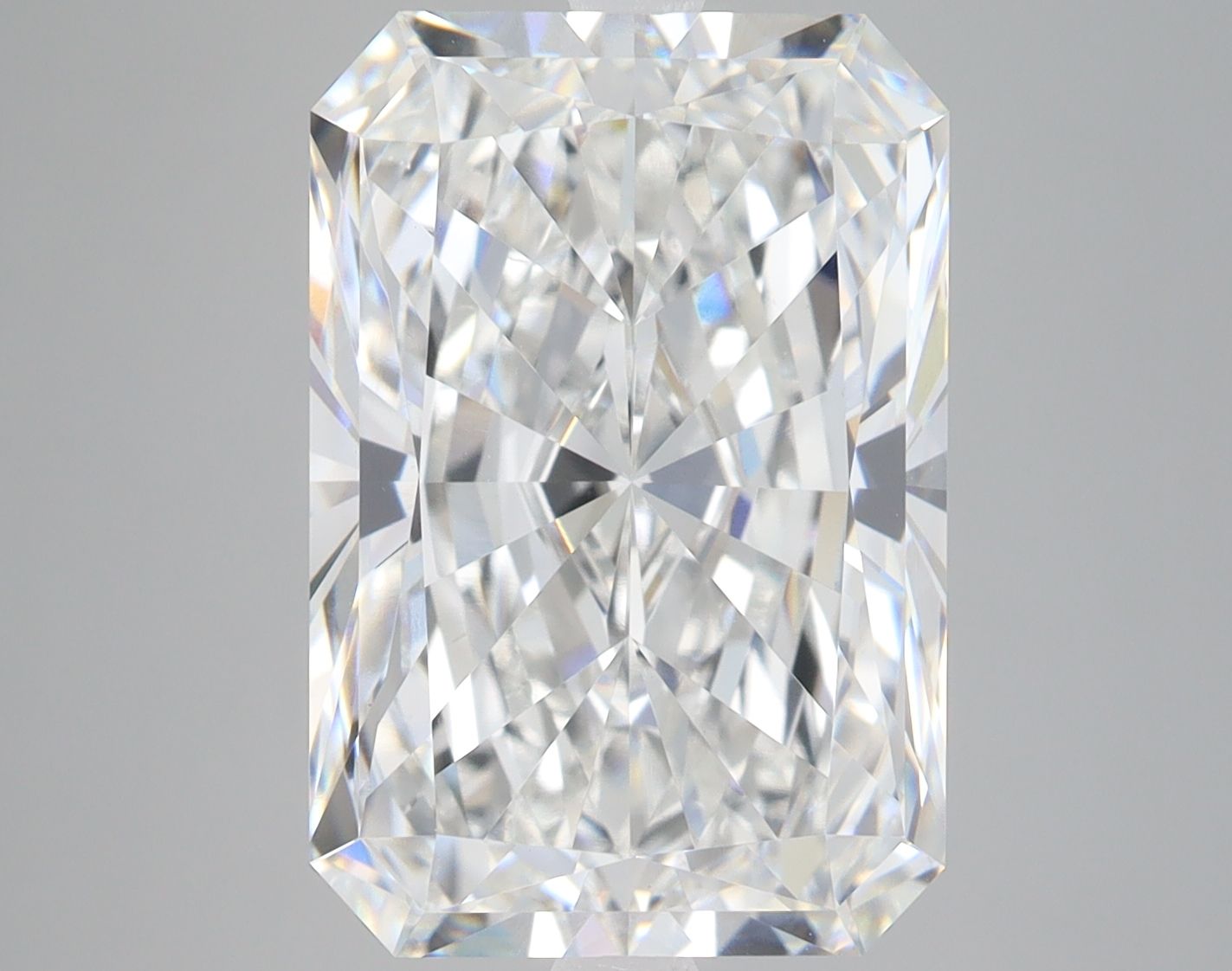 9.07 ct. radiant Lab Grown Diamond front image