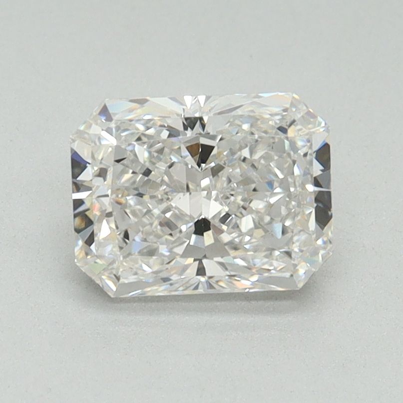 1.12 ct Radiant diamond