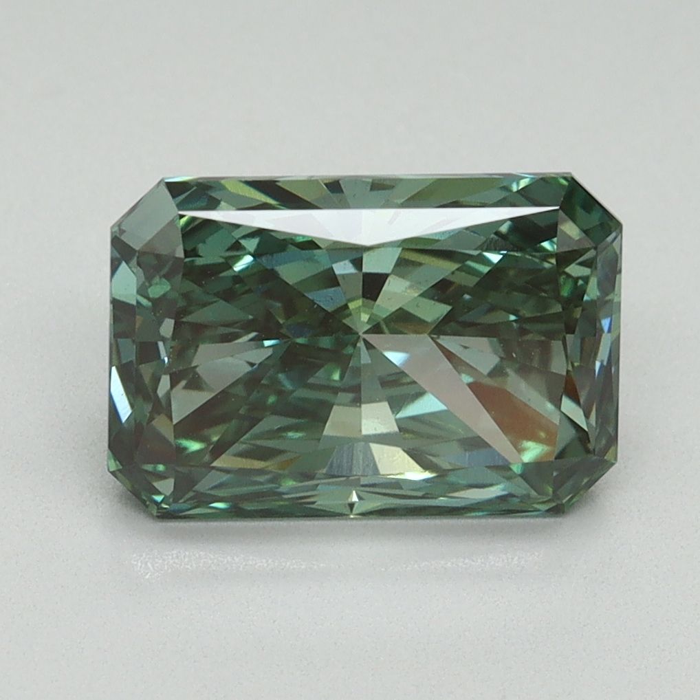 2.64 ct Radiant diamond