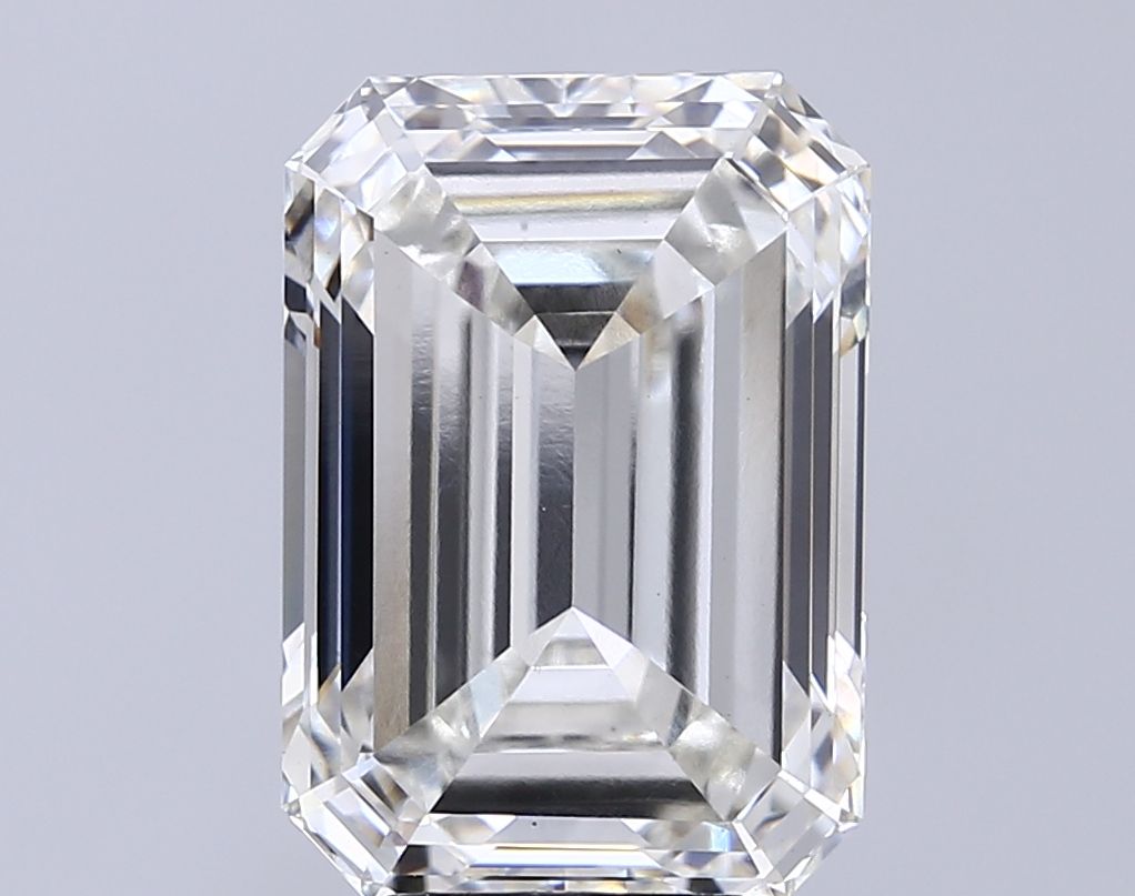 7.39 ct. emerald Lab Grown Diamond front image