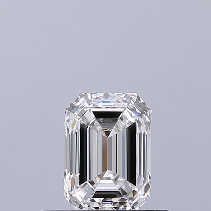 0.50 ct Emerald diamond