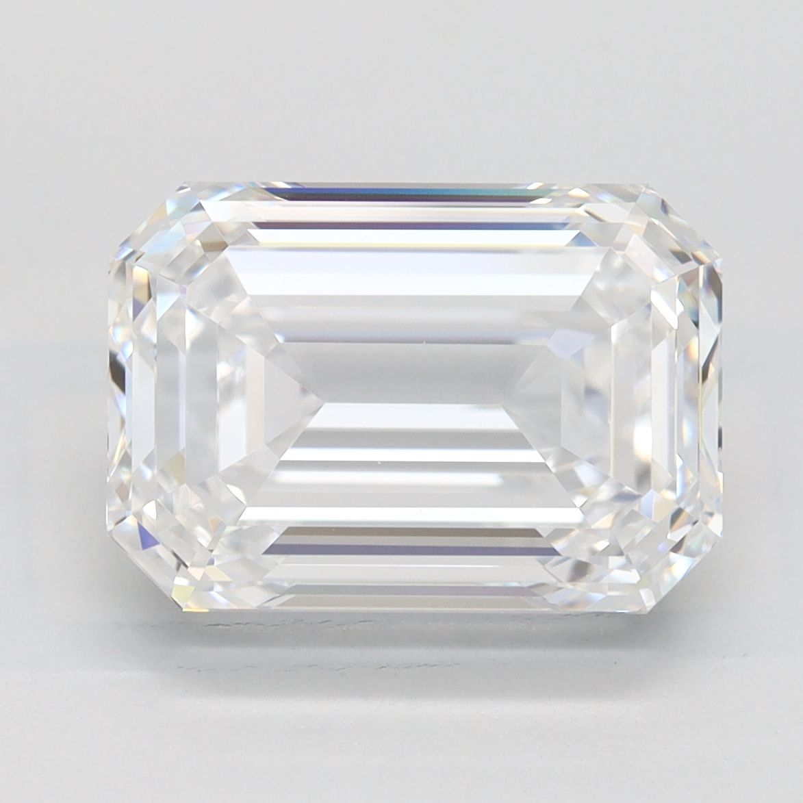 4.09 ct. emerald Lab Grown Diamond front image