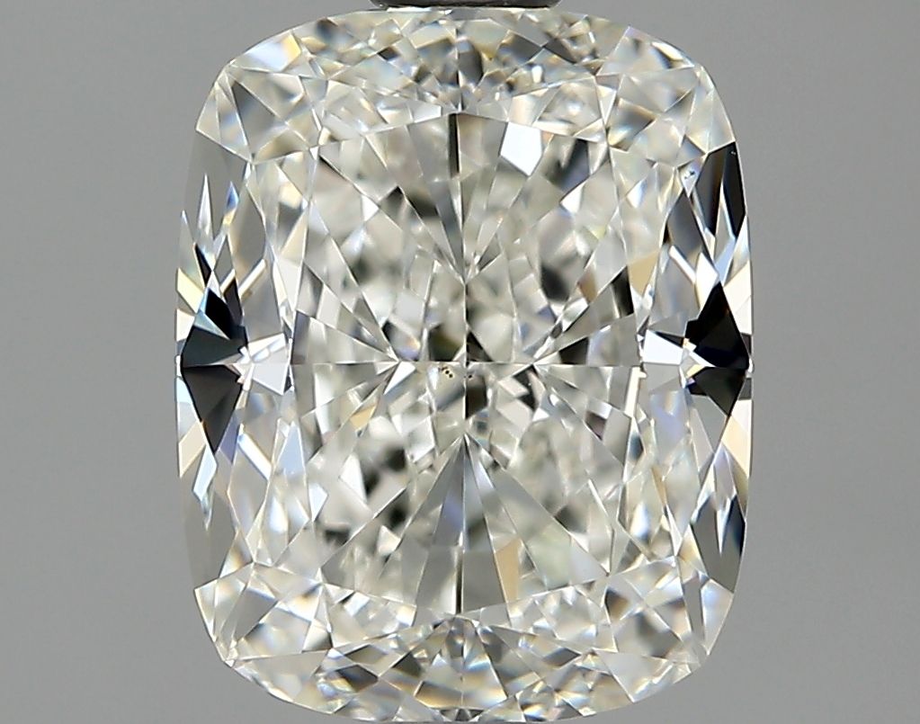 2.01 ct Cushion Brilliant diamond