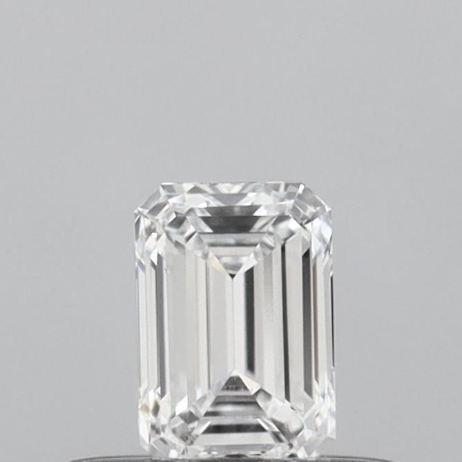 0.3 ct lab-grown Emerald Diamond