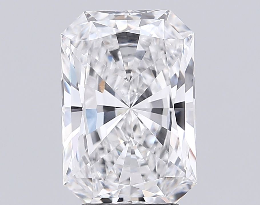 5.01 ct. radiant Lab Grown Diamond front image