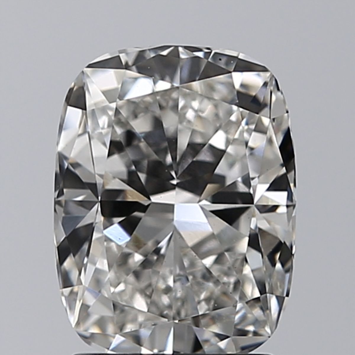 1.80 ct Cushion Brilliant diamond