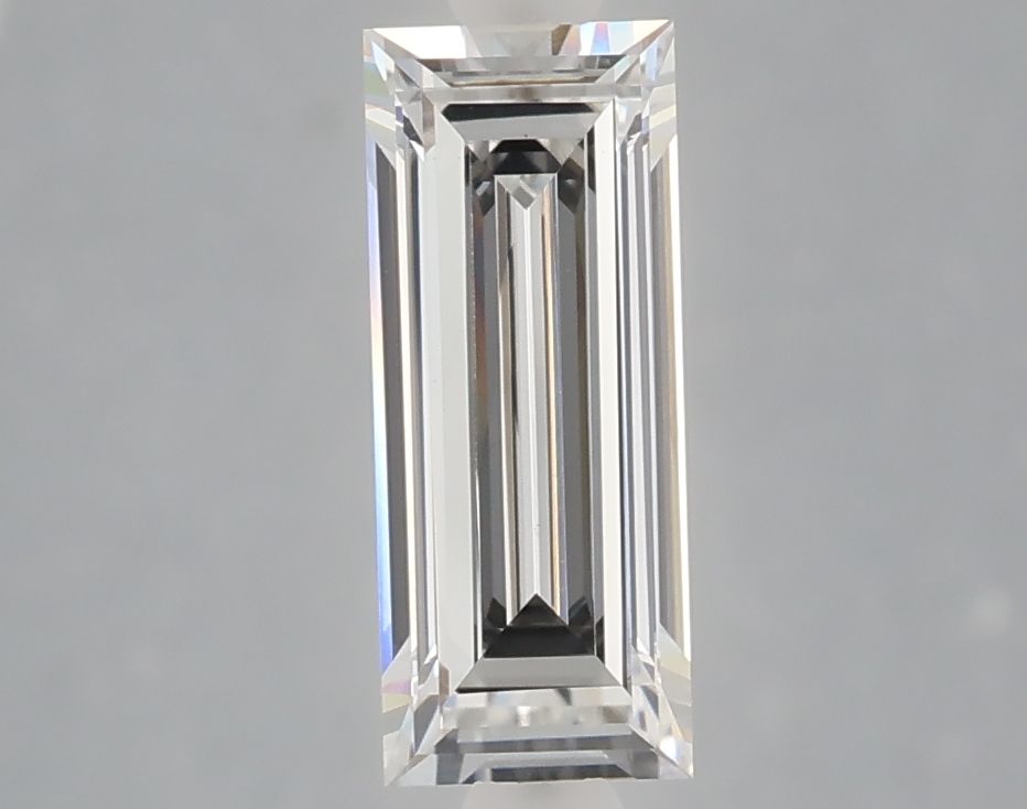 1.05 ct lab-grown Baguette Diamond