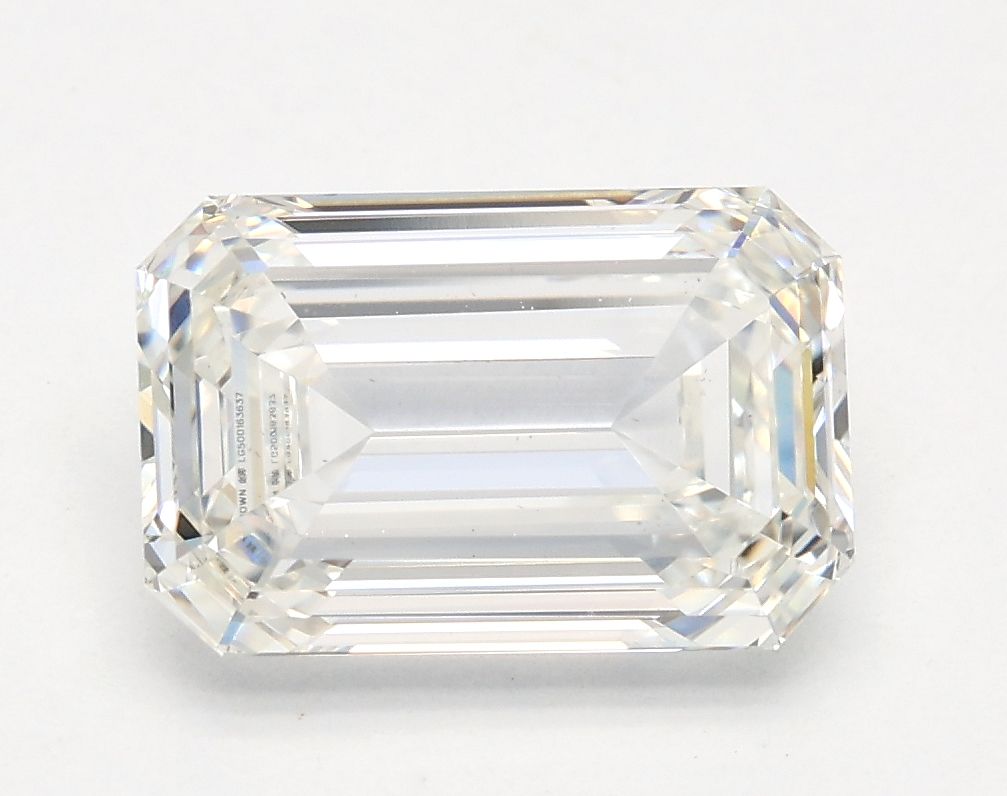 2.19 ct. emerald Lab Grown Diamond front image