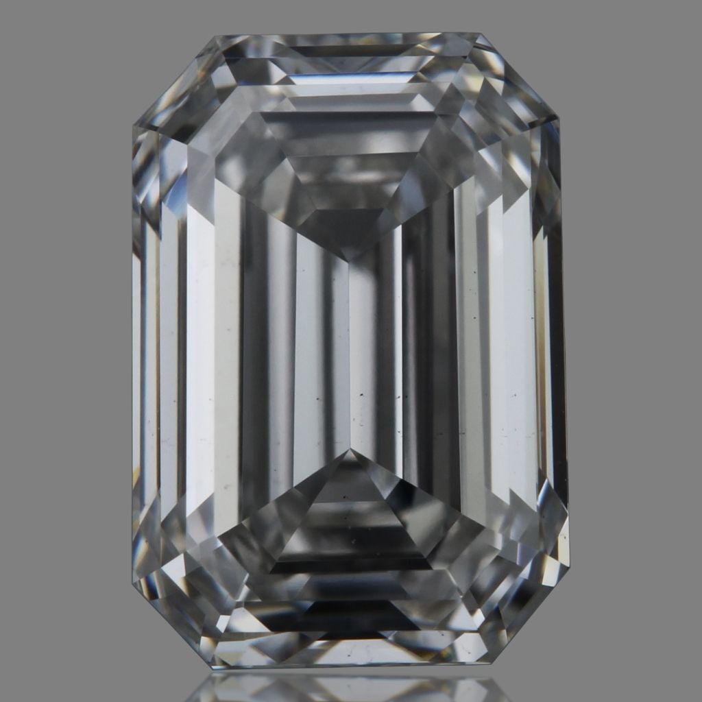 1.32 ct. emerald Lab Grown Diamond front image