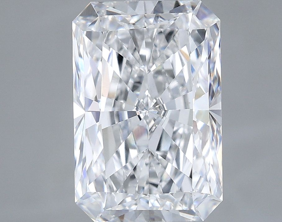 3.53 ct. radiant Lab Grown Diamond front image