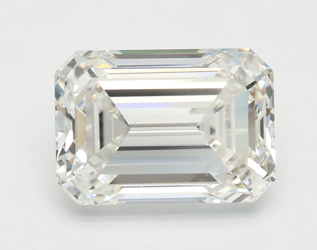 3.02 ct. emerald Lab Grown Diamond front image
