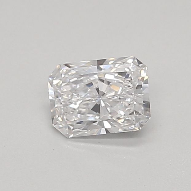 0.34 ct lab-grown Radiant Diamond