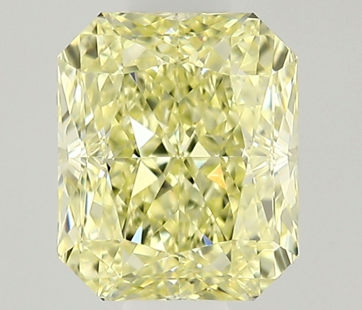 Diament 0.47 ct Fancy Yellow/VVS2