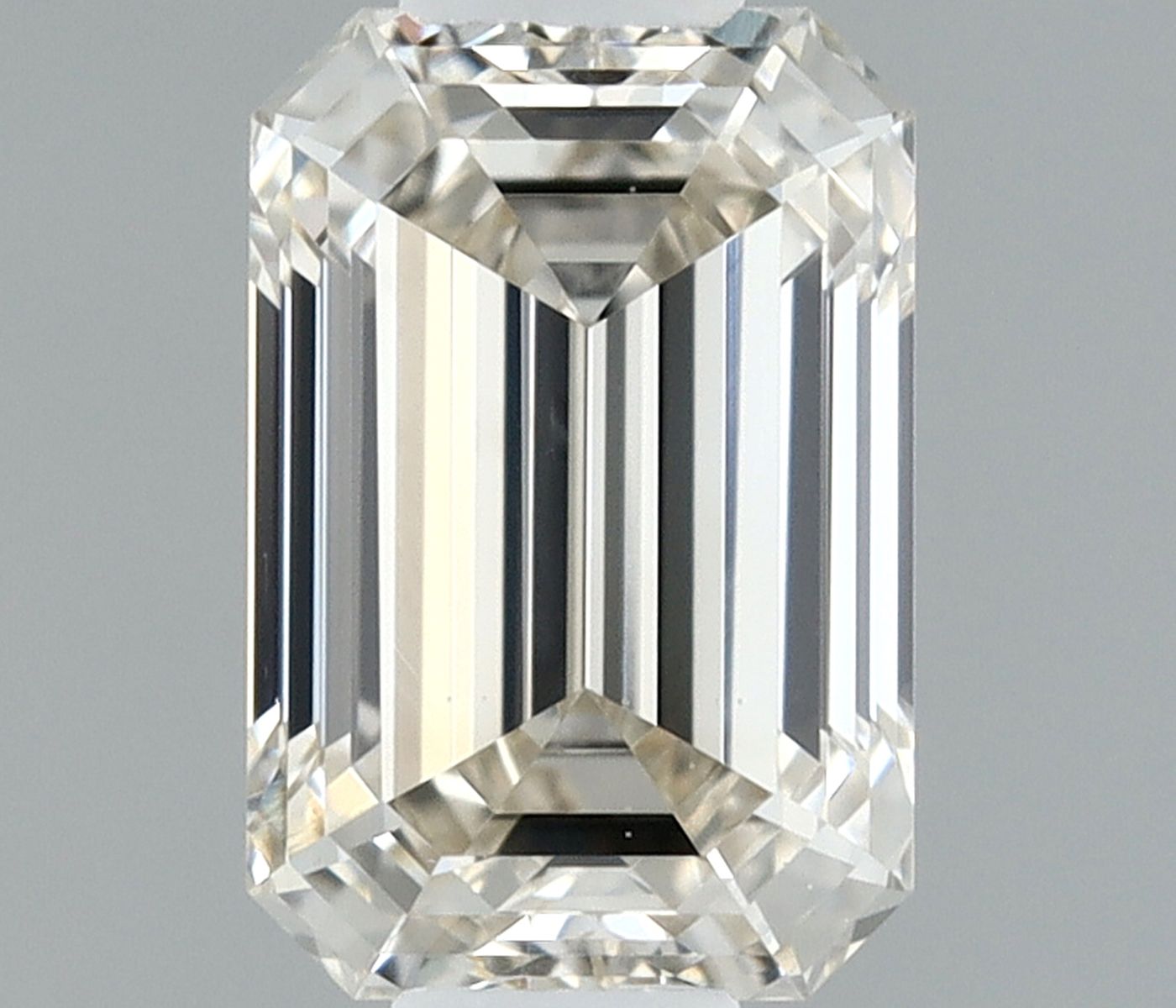 0.41 ct Emerald Diamond