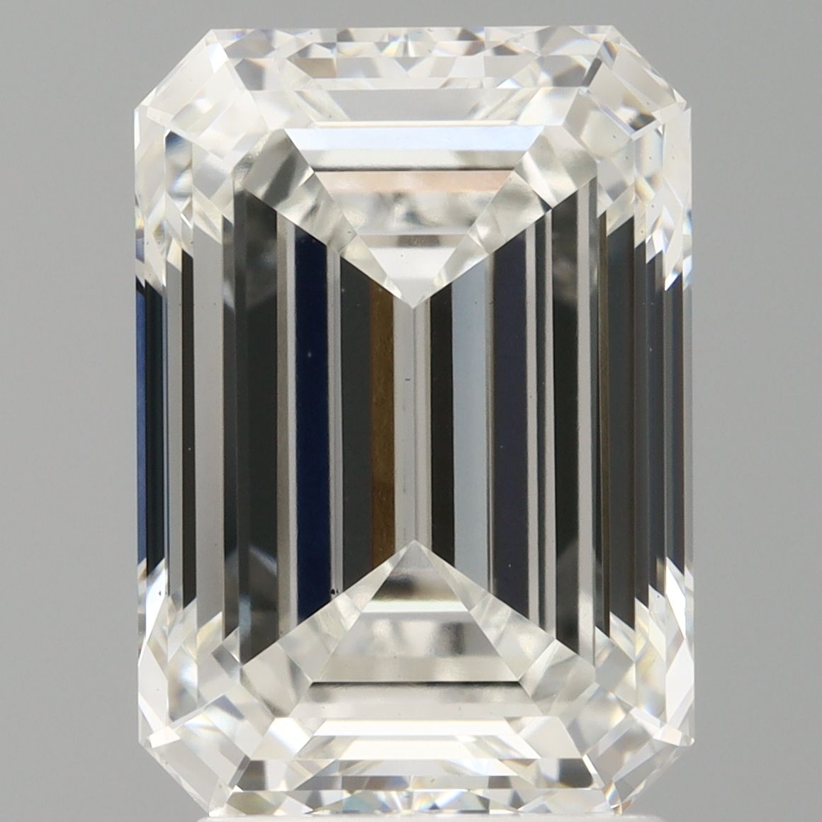3.10 ct. emerald Lab Grown Diamond front image