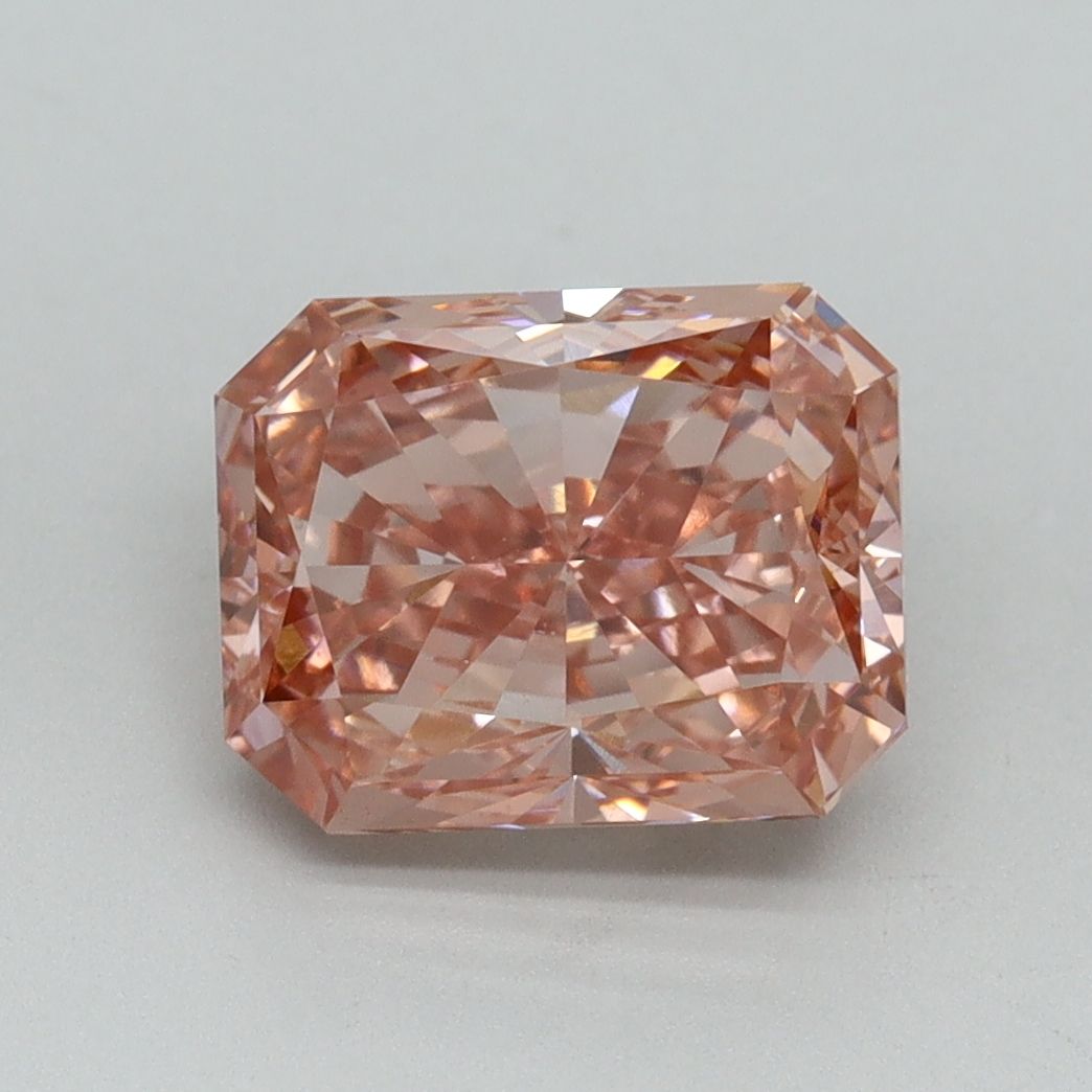 3.01 ct Radiant diamond