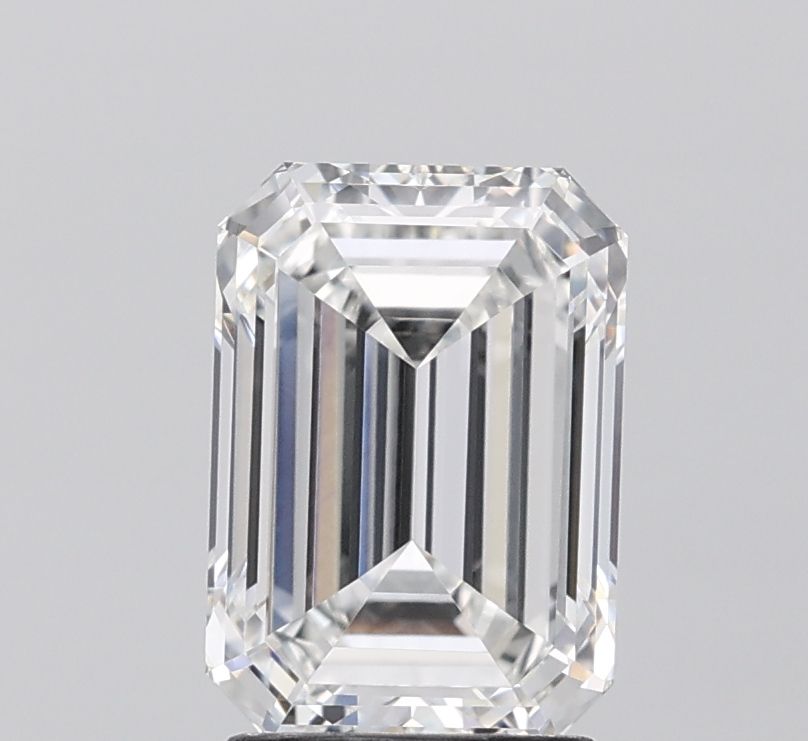 2.54 ct Emerald diamond