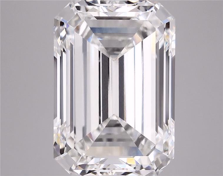 5.83 ct. emerald Lab Grown Diamond front image