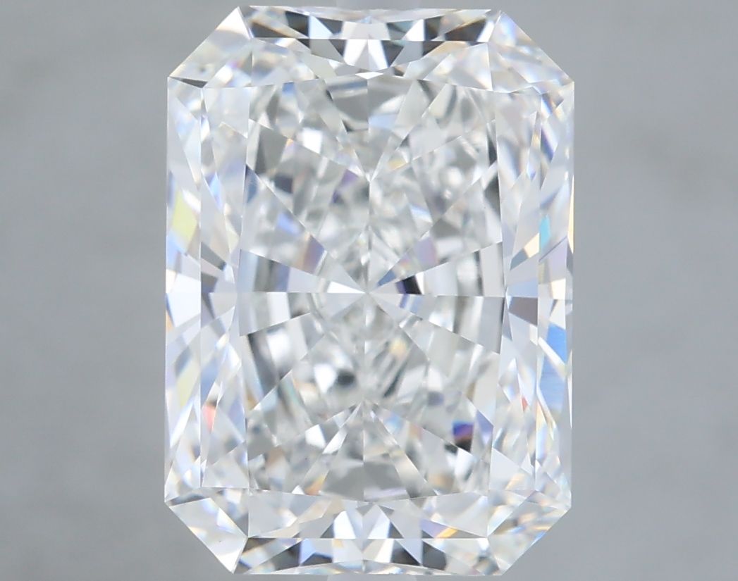 5.08 ct. radiant Lab Grown Diamond front image
