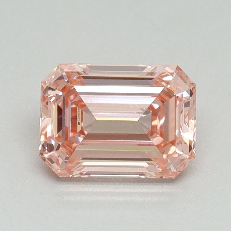 1.05 ct. emerald Lab Grown Diamond front image