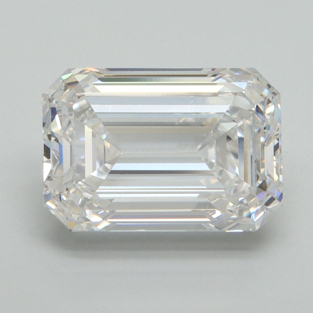 4.19 ct. emerald Lab Grown Diamond front image