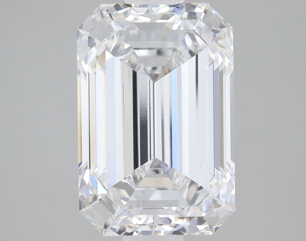 4.10 ct. emerald Lab Grown Diamond front image