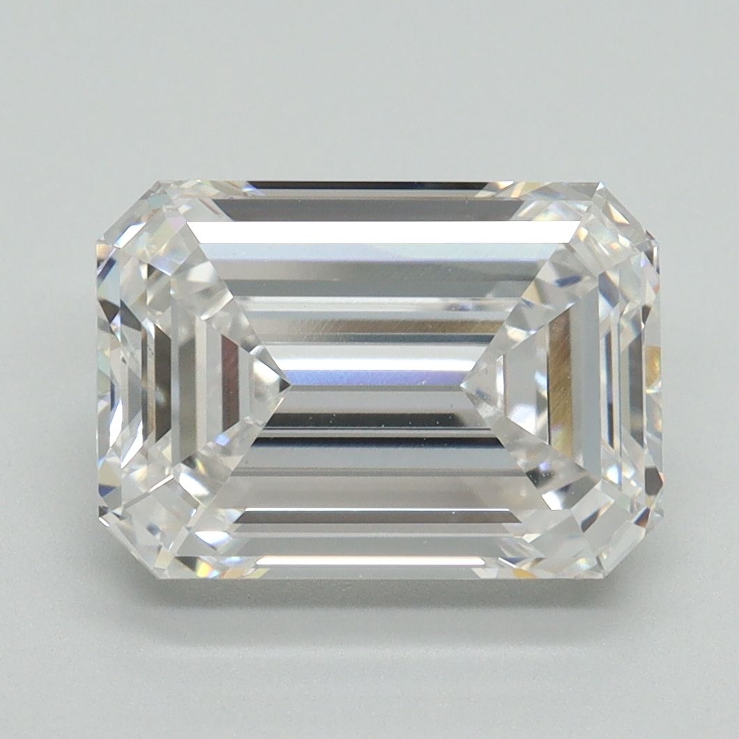 4.18 ct. emerald Lab Grown Diamond front image