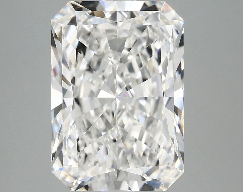 5.01 ct. radiant Lab Grown Diamond front image