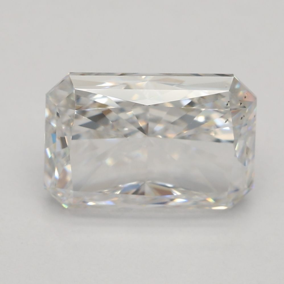2.30 ct. radiant Lab Grown Diamond front image