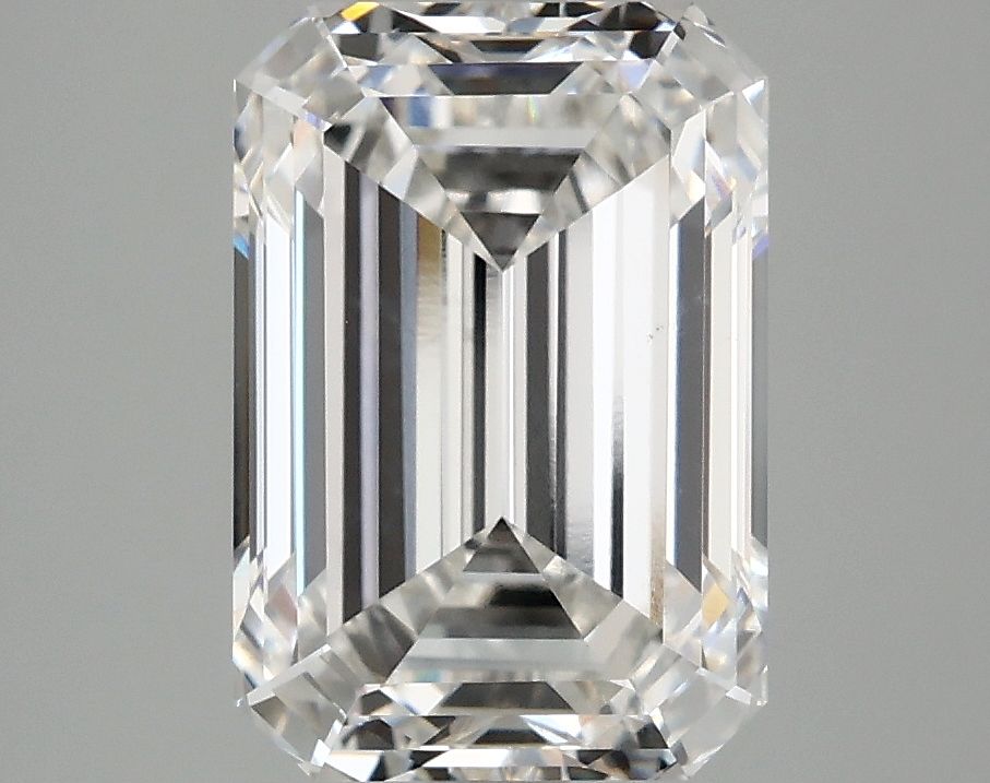 4.05 ct. emerald Lab Grown Diamond front image