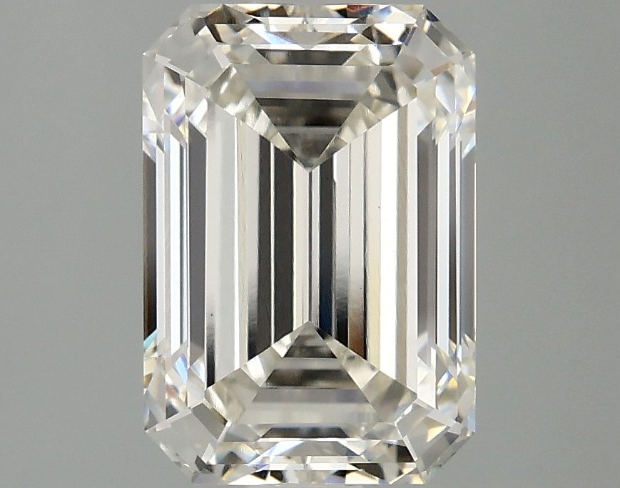 3.10 ct Emerald diamond
