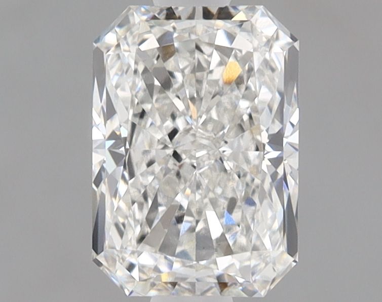 1.06 ct Radiant diamond