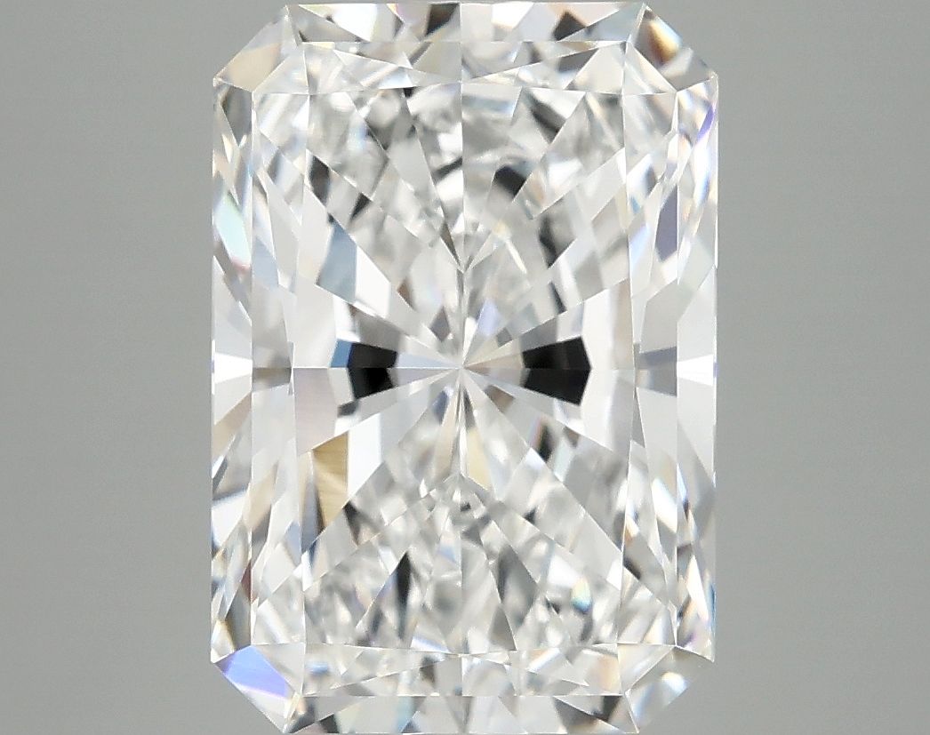 4.90 ct. radiant Lab Grown Diamond front image