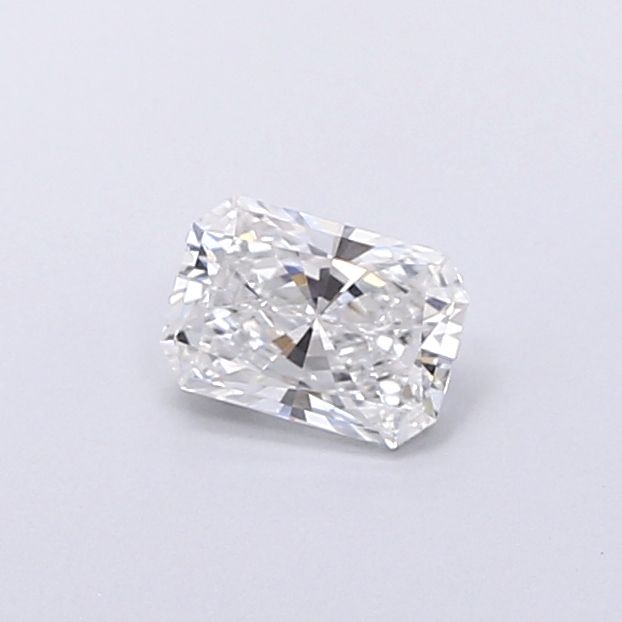 0.46 ct lab-grown Radiant Diamond