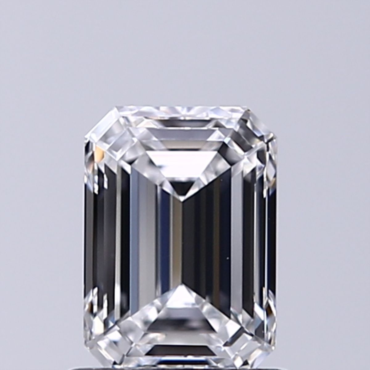 1.01 ct. emerald Lab Grown Diamond front image