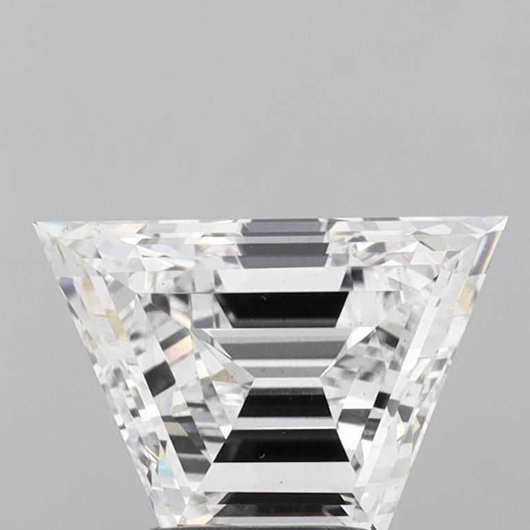 2.5 ct lab-grown Trapezoid Diamond